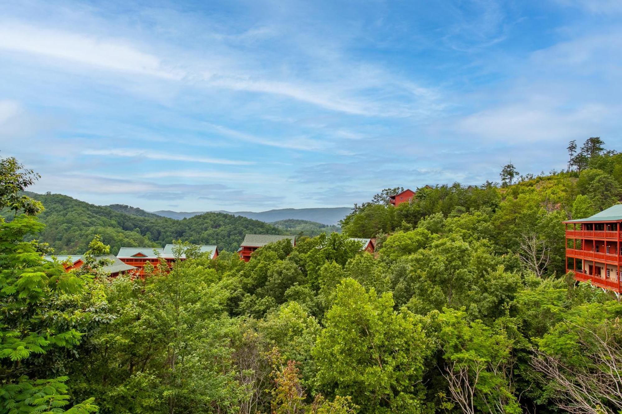 Bearly Haus -Views, Hot Tub, Pool & Xbox! Villa Pigeon Forge Exterior photo