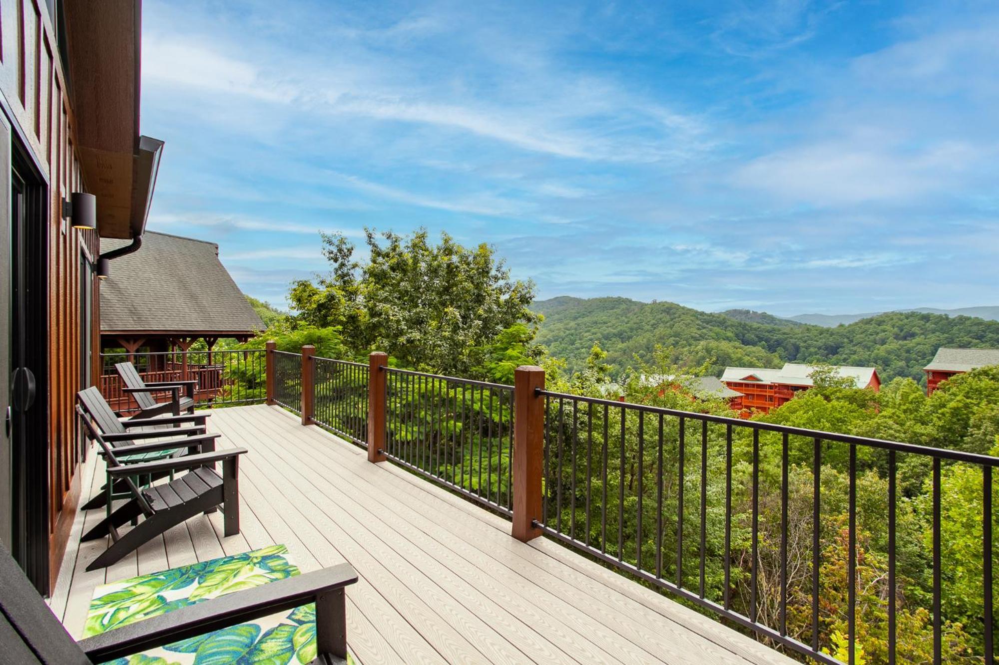 Bearly Haus -Views, Hot Tub, Pool & Xbox! Villa Pigeon Forge Exterior photo